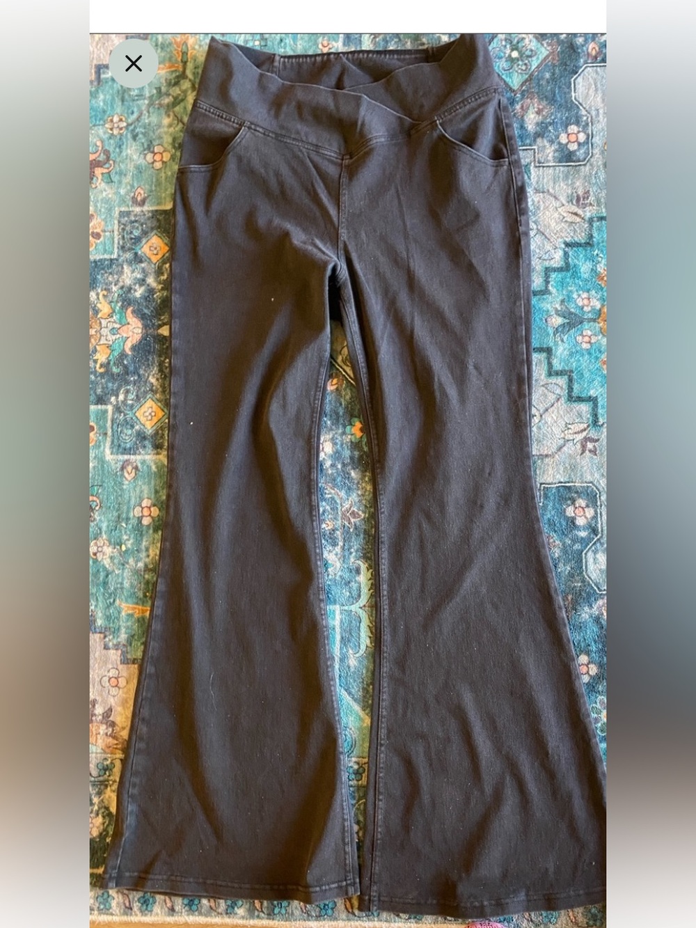 NWOT stretchy flare jeans